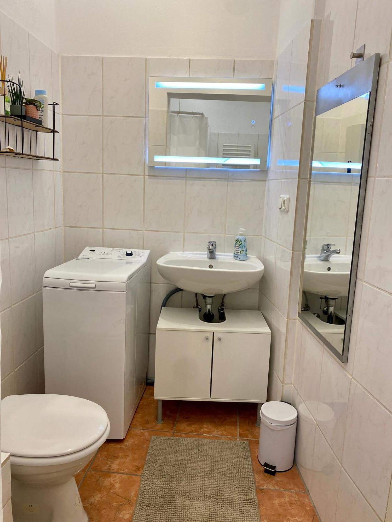 Ba Em City Apartment ヴィースバーデン エクステリア 写真